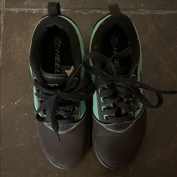 Minecraft Heelys - Picture 2 of 3